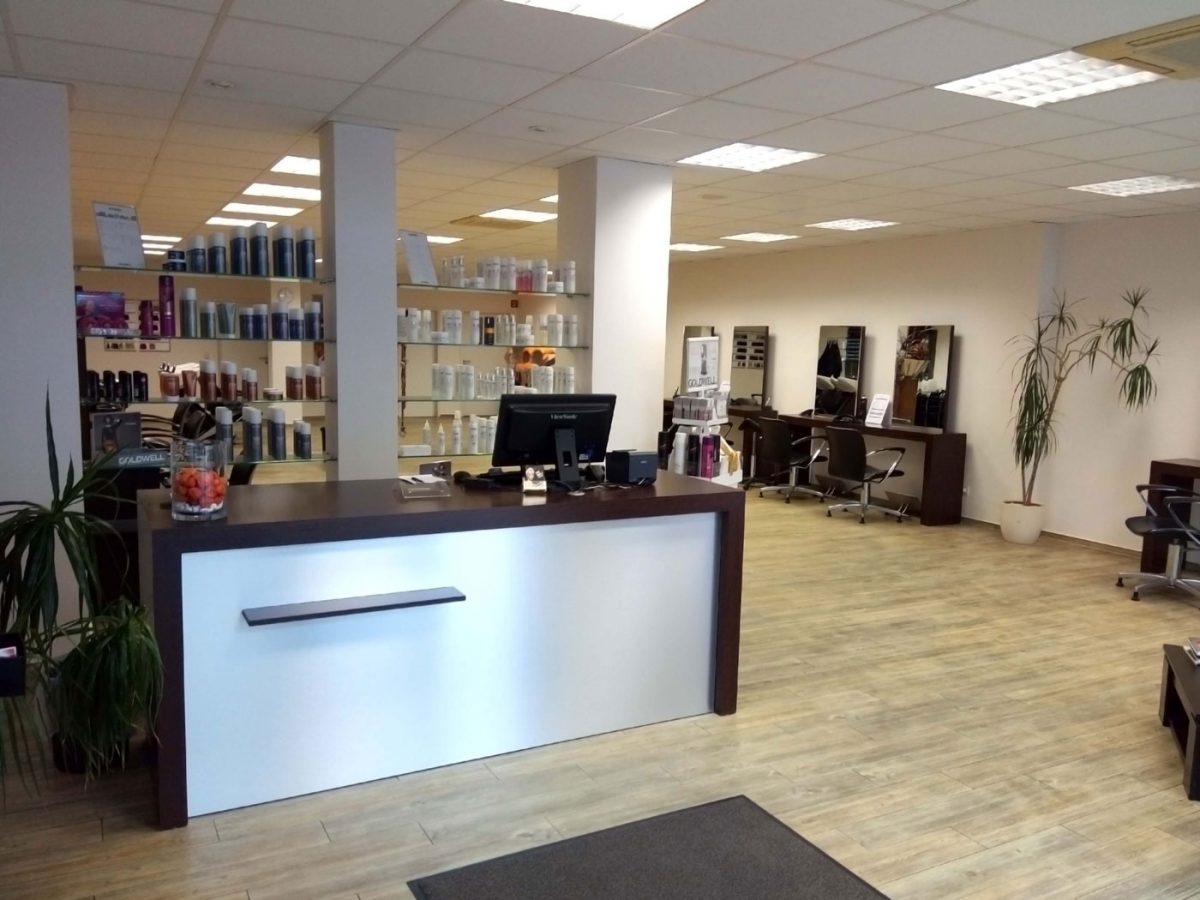 Salons Friseur Cut & Style